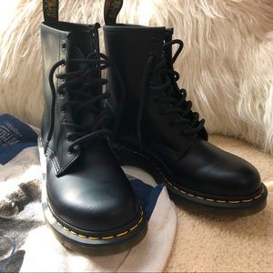 Dr. Martens 1460 Smooth Leather Lace Up Boots